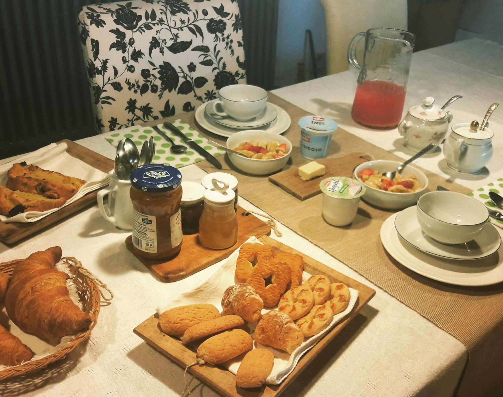 Le Bumbarelle Bed and Breakfast Tavoleto Eksteriør billede