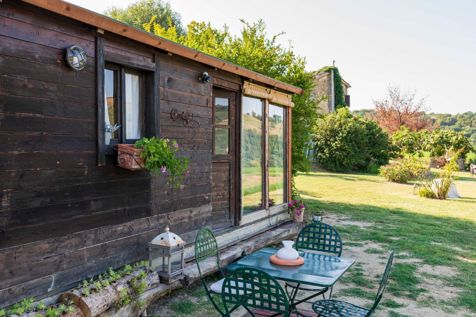 Le Bumbarelle Bed and Breakfast Tavoleto Eksteriør billede
