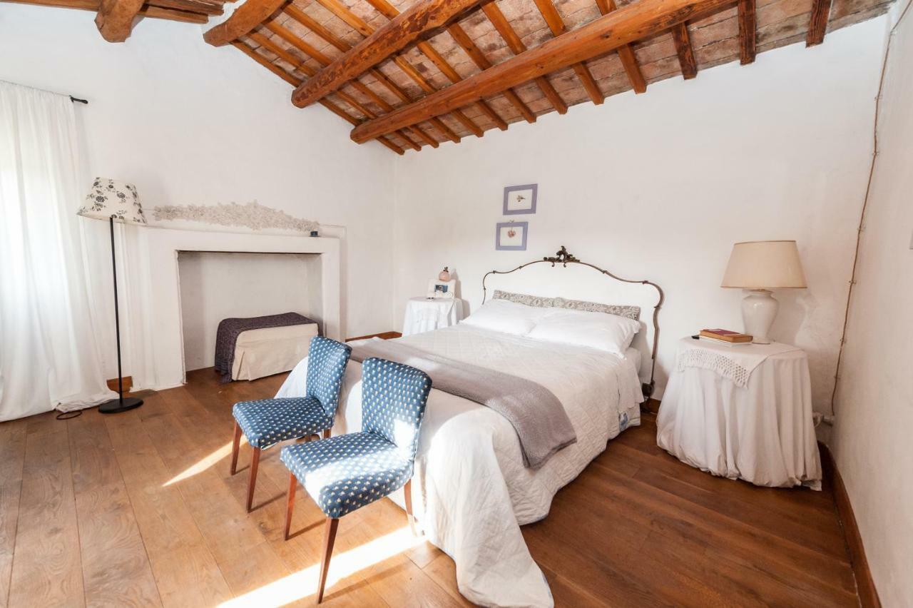 Le Bumbarelle Bed and Breakfast Tavoleto Eksteriør billede